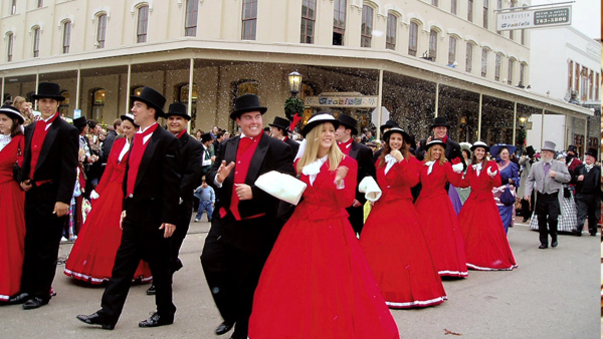 A Dickens Christmas - True West Magazine A Dickens Christmas - True West Magazine